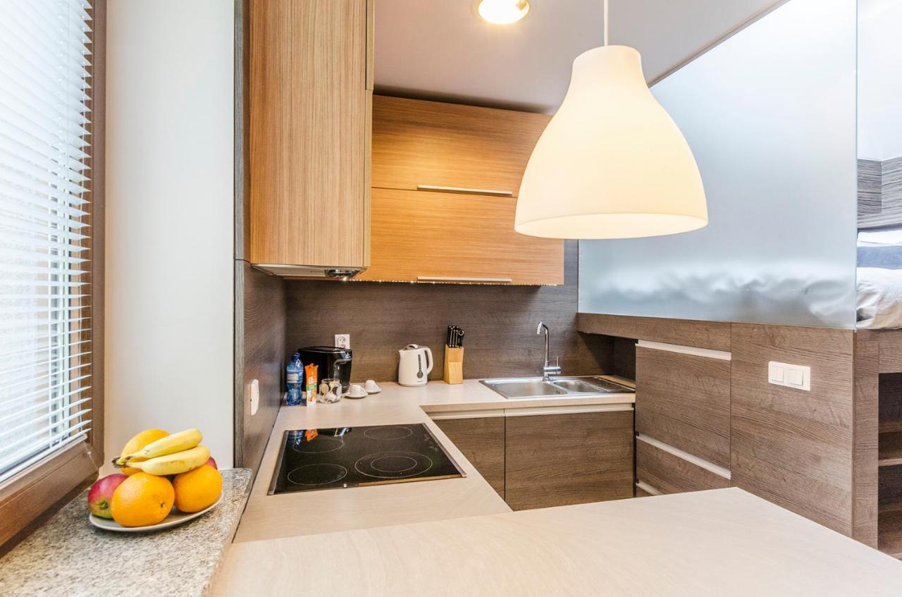 Lupoapartments Kosynierow Klimatyzacja Dostep Na Kod Лодзь Экстерьер фото