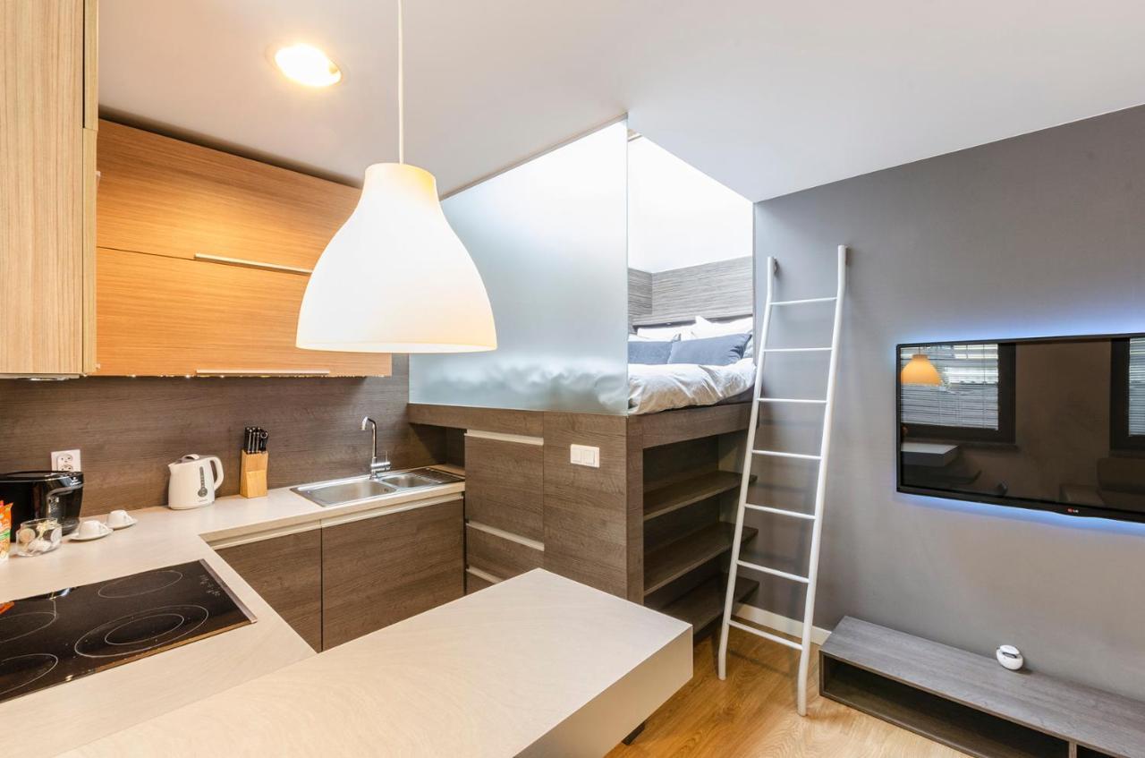 Lupoapartments Kosynierow Klimatyzacja Dostep Na Kod Лодзь Экстерьер фото