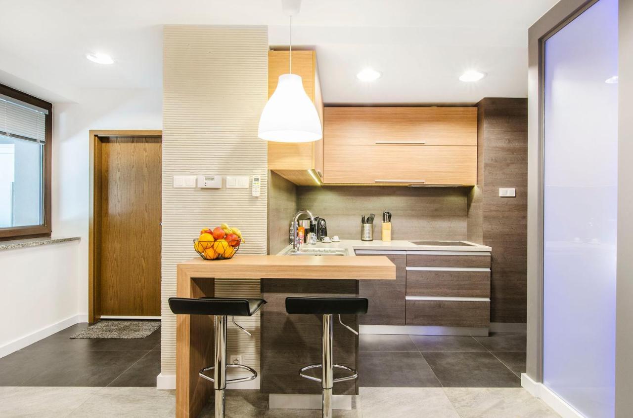 Lupoapartments Kosynierow Klimatyzacja Dostep Na Kod Лодзь Экстерьер фото