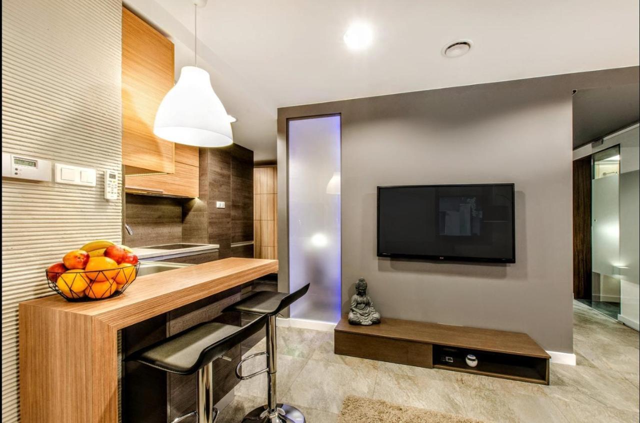 Lupoapartments Kosynierow Klimatyzacja Dostep Na Kod Лодзь Экстерьер фото