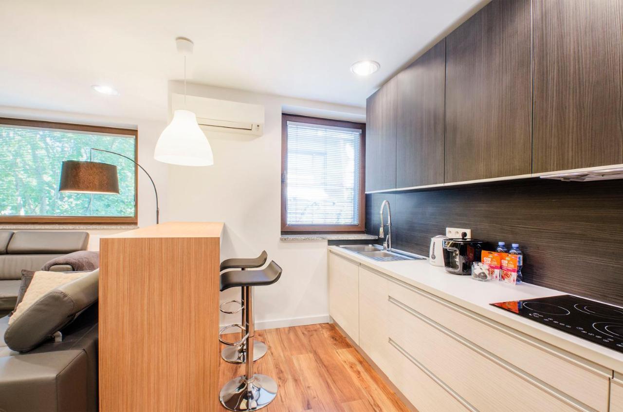 Lupoapartments Kosynierow Klimatyzacja Dostep Na Kod Лодзь Экстерьер фото